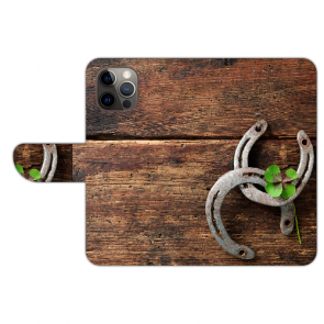 iPhone 13 Pro Max Handy Tasche mit Fotodruck Holz hufeisen