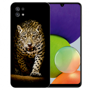 Samsung Galaxy A22 (5G) TPU Silikon Hülle mit Leopard bei der Jagd Foto Druck 