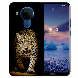 Nokia 5.4 Schutzhülle Silikon TPU Handy Hülle mit Fotodruck Leopard bei der Jagd